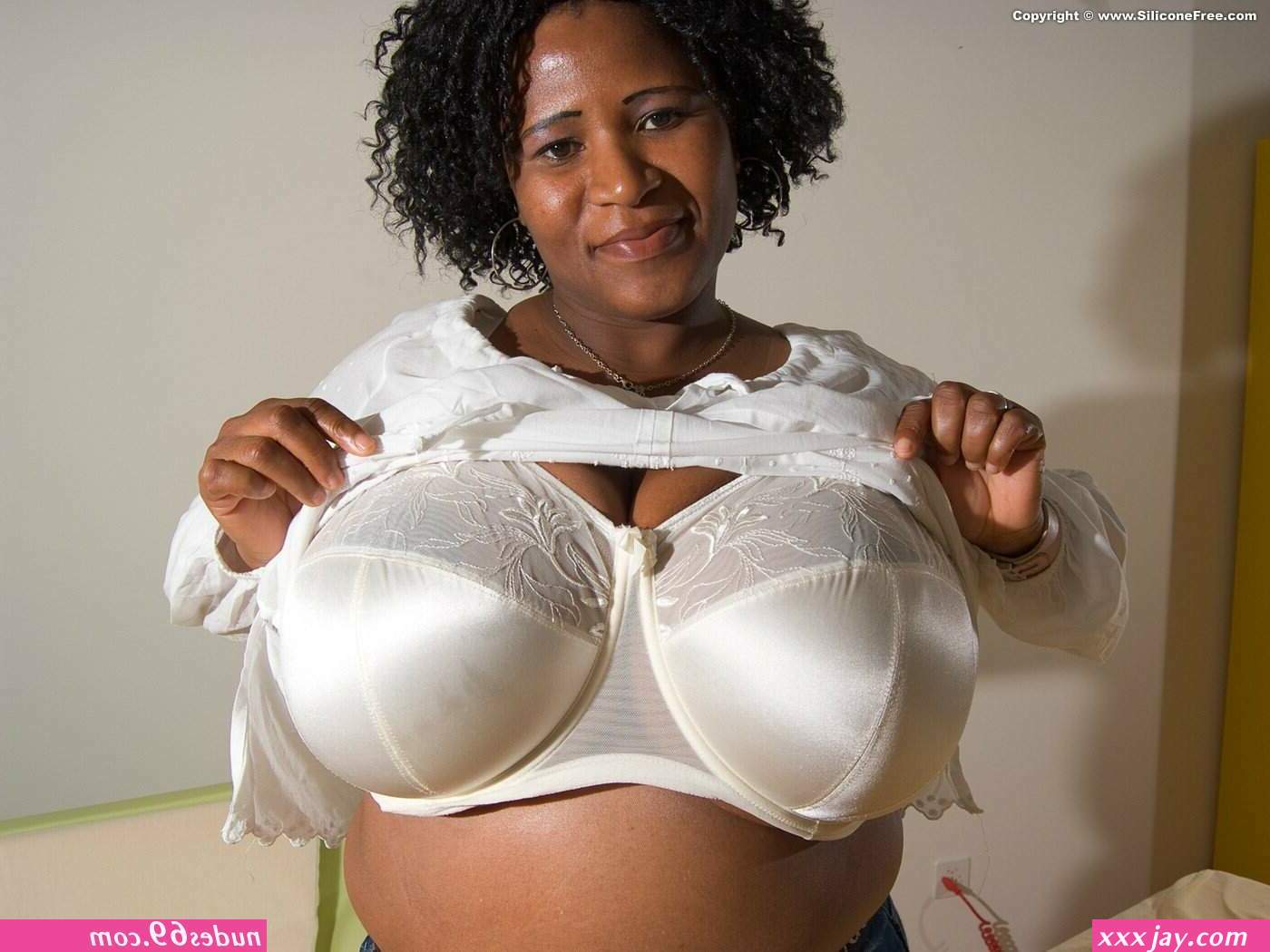 kenyan ladies on panties versus when naked