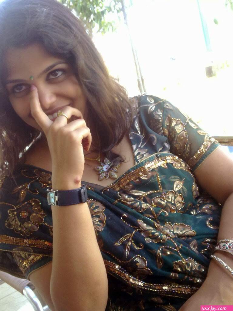 aunty saree fuck photo