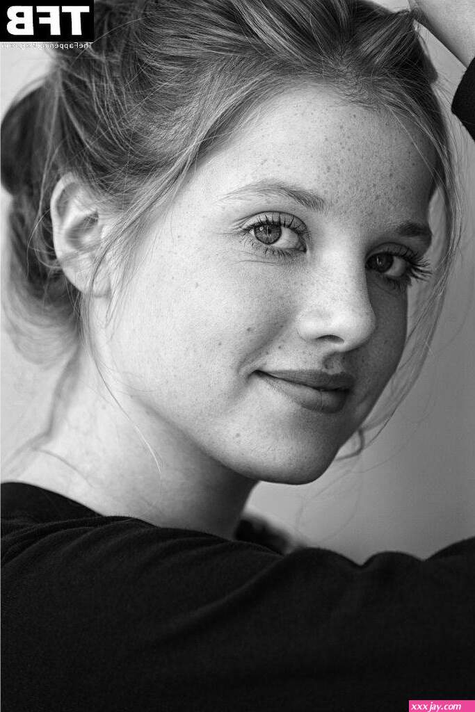 jella haase sexy pics