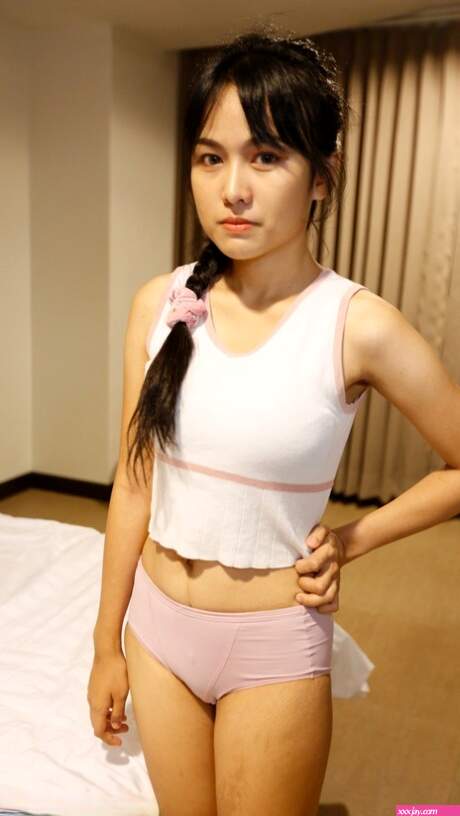 Hong Kong Porn Pics & Naked Photos