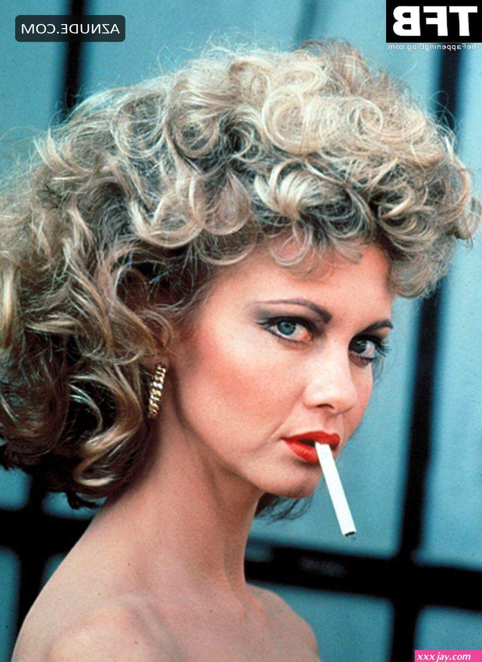 OLIVIA NEWTON-JOHN Nude