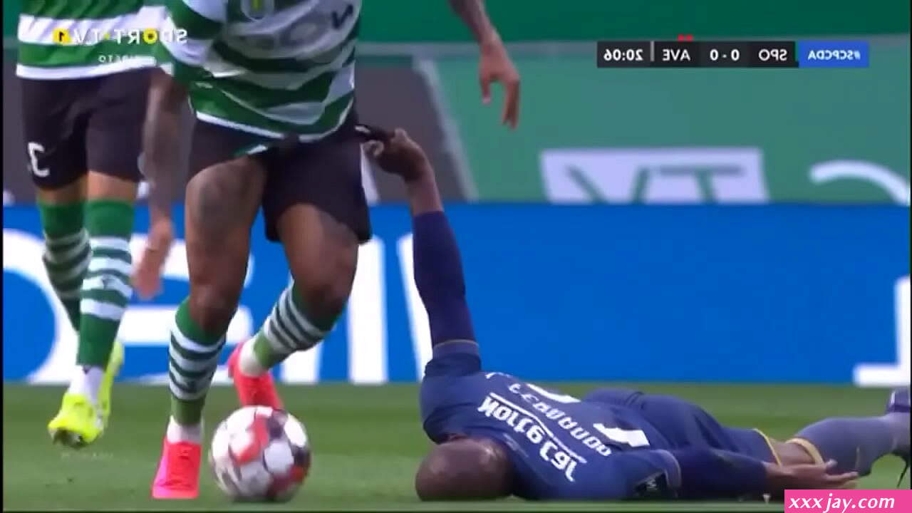 player football show dick