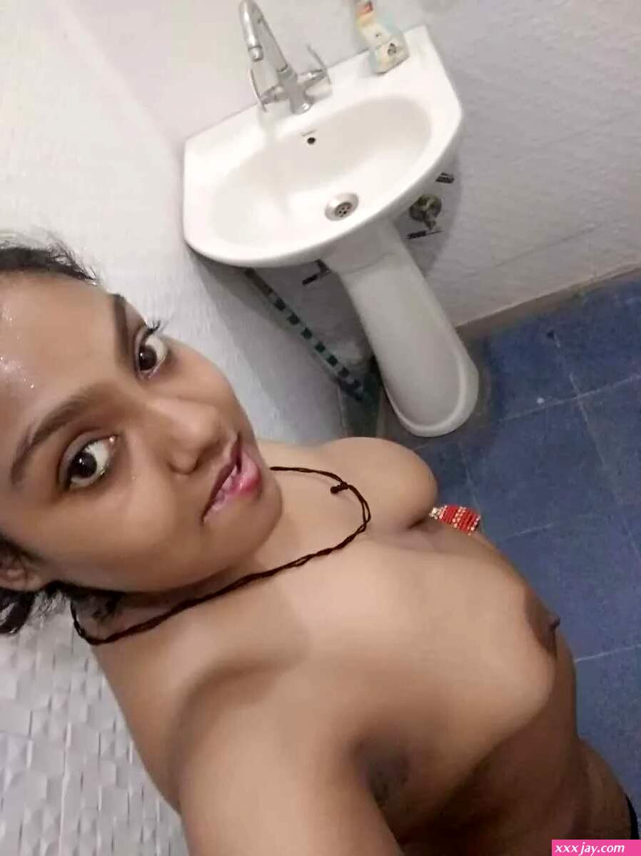 Hairy pussy sexy Bhabhi leaked nudes