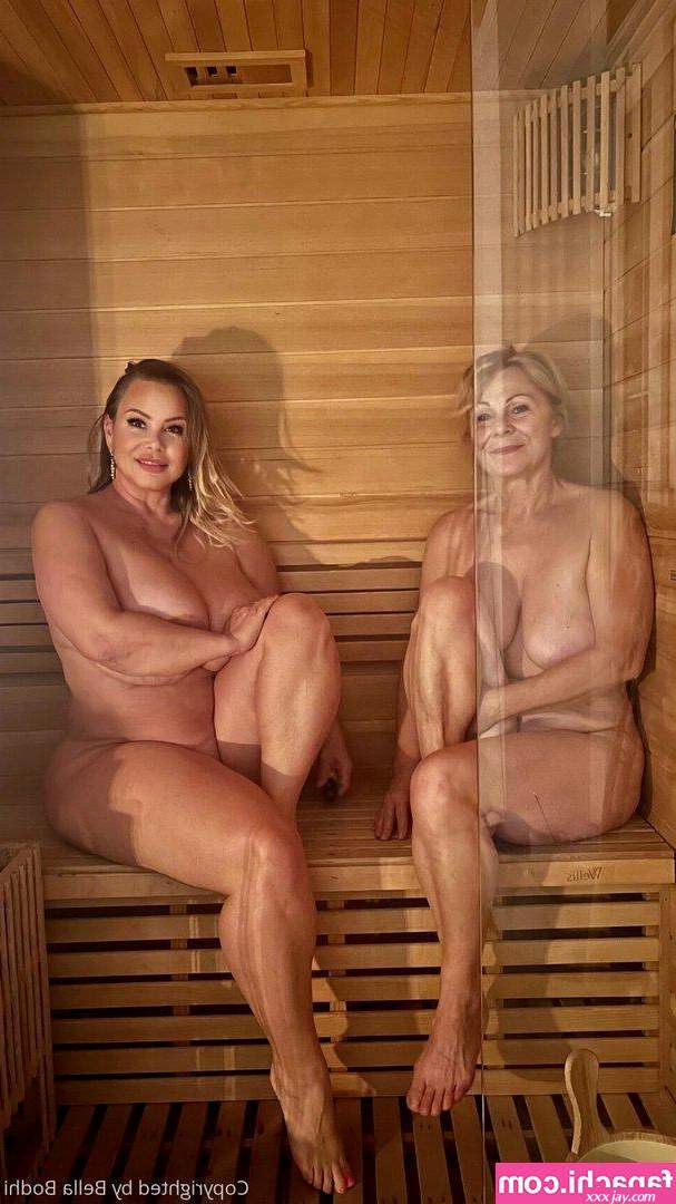 Mommymollly leaked nude from OnlyFansPatreon