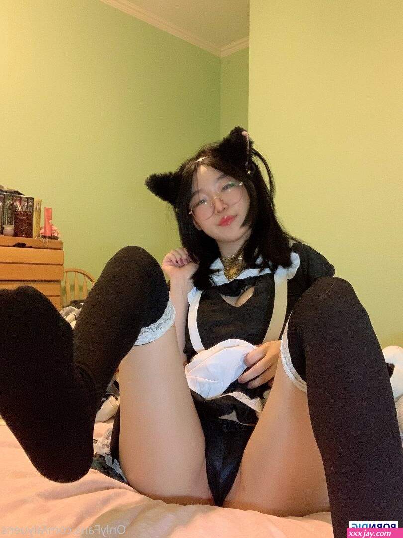 Aiyuens Nude OnlyFans Leaks