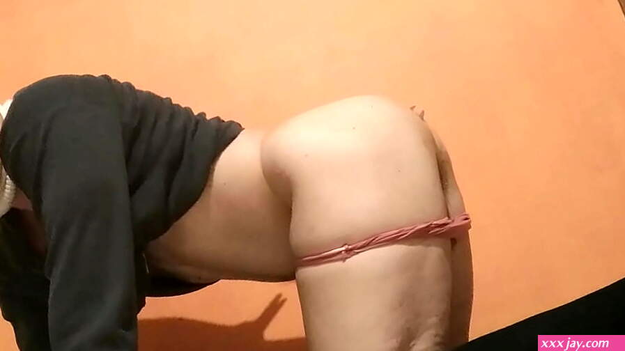 Really a very hard anal insertion to celebrate my 200 extreme anal video faggot versione