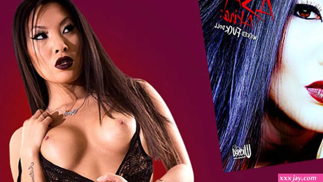 Lucky Fan To Get Wicked Phone Call From Asa Akira