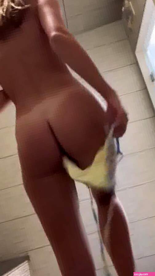 Maligoshik aka Anna Malygon Onlyfans Video Shower Masturbation