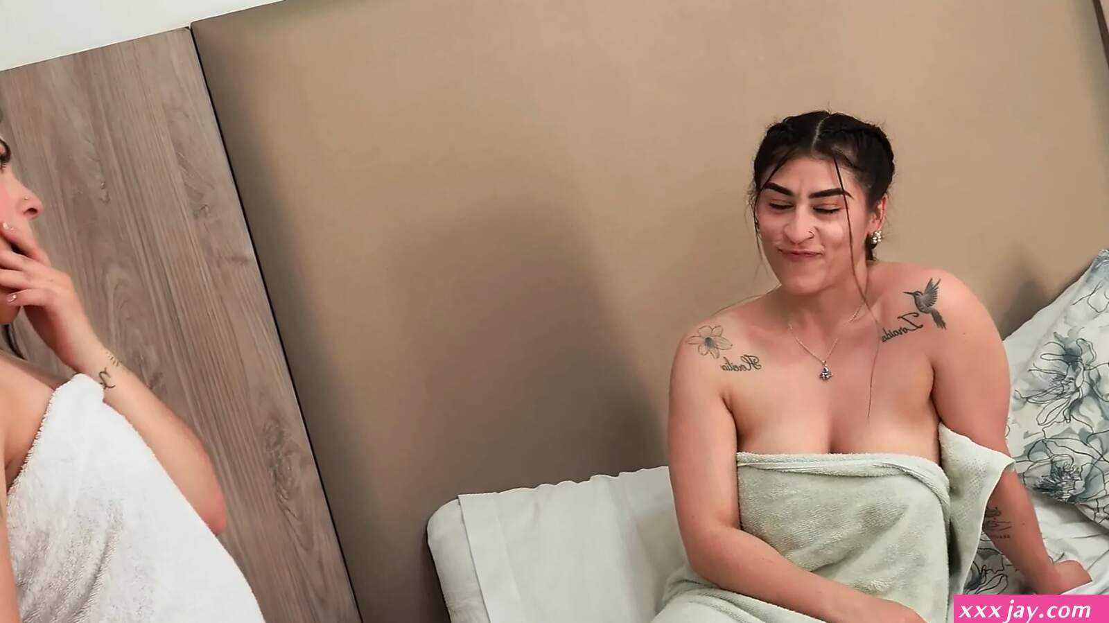 Aussie Lesbos Darcy Christina Dinner Date Porn Videos