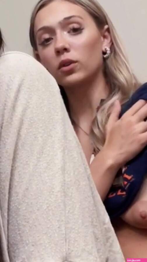 Accidental boob