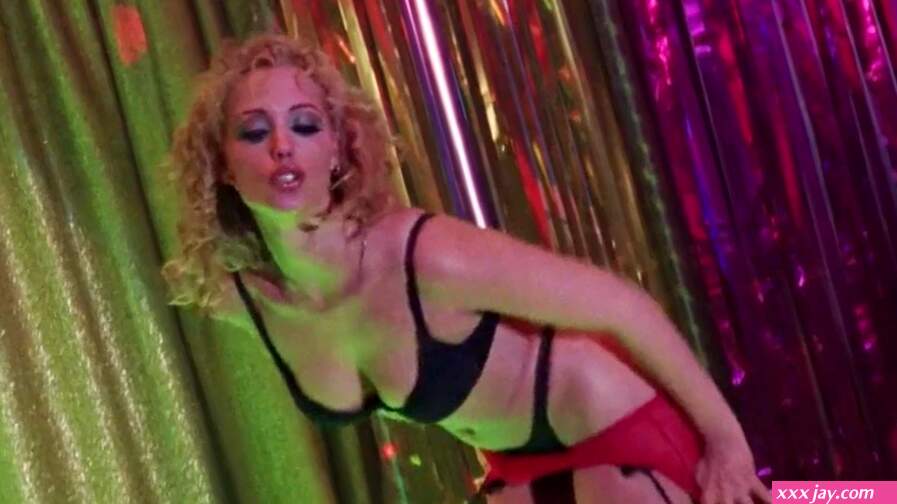 Elizabeth Berkley