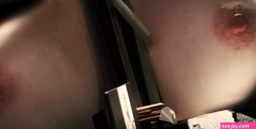 Sydney Sweeney Topless Hot Sexy Scenes In Euphoria S3E5
