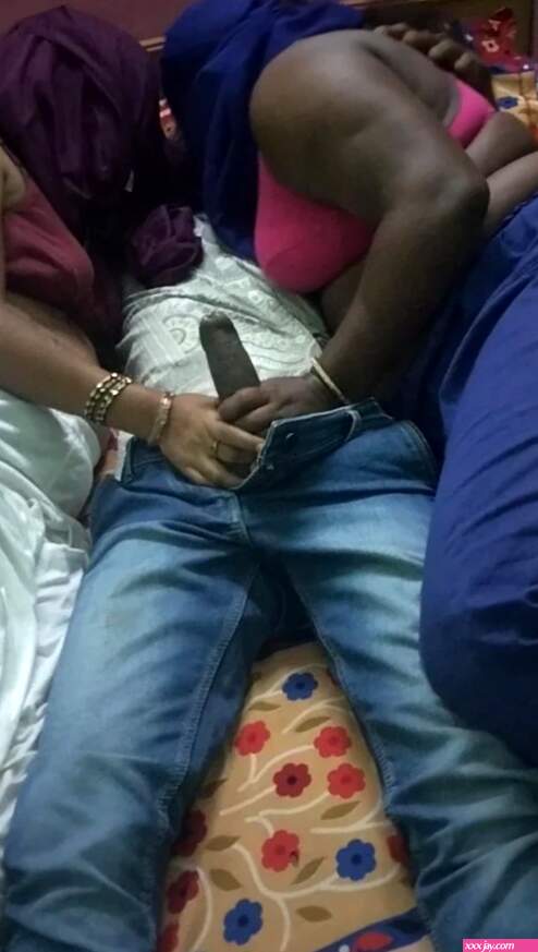 Cock Sucking Threesome Hot Tamil Dirty Talking ft. Benita Sweety: In Tamil Indian Handjob Desi Homemade Porn