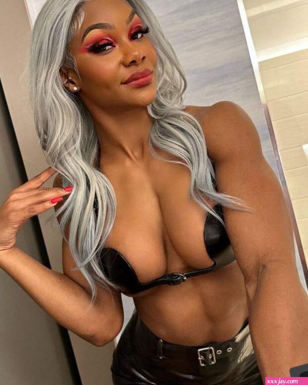 Jade Cargill Sexy And Nude Photos Showing Off Her Hot Physique Big Booty And Breasts