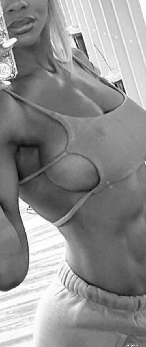 Jade Cargill Nude and Sexy Photo Collection