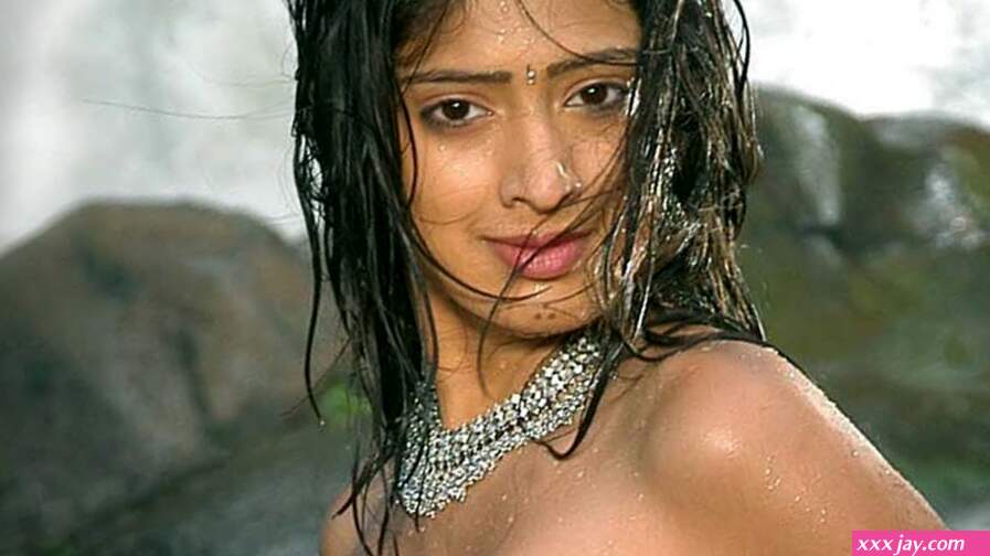 Actress Lakshmi Rai Hot Stills Photos Images 2017