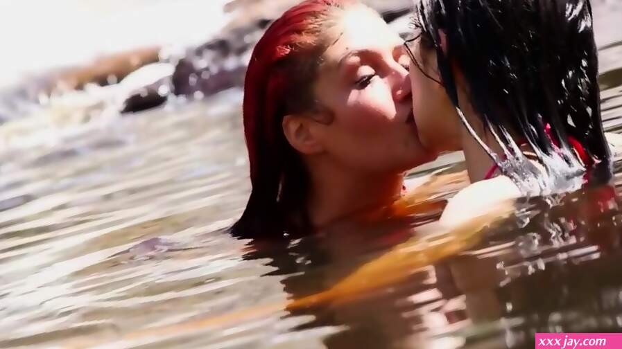 Hot Red Haired Hitchhiker Has Lesbian Sex In Nature