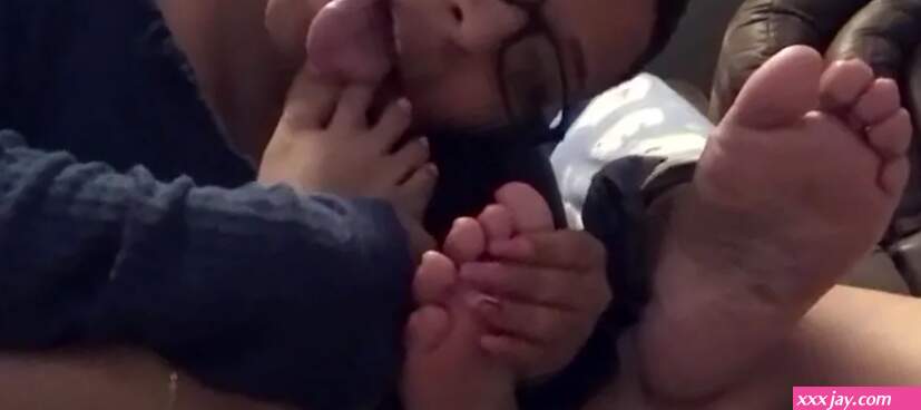Latina Licks her StepMoms Feet