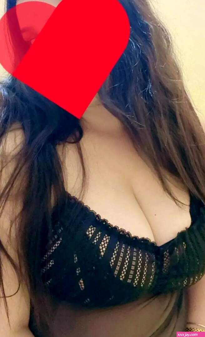 Escort model Malayali