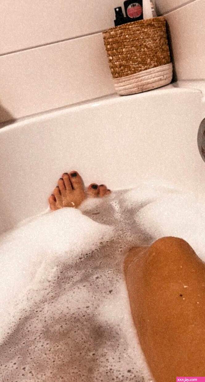 Nadine Freund