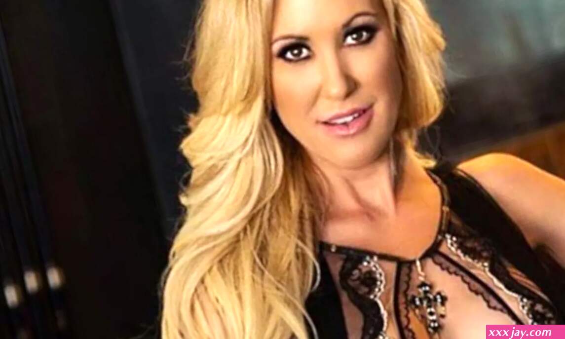 Brandi Love Drops New OnlyFans Scene With Kendra Lust