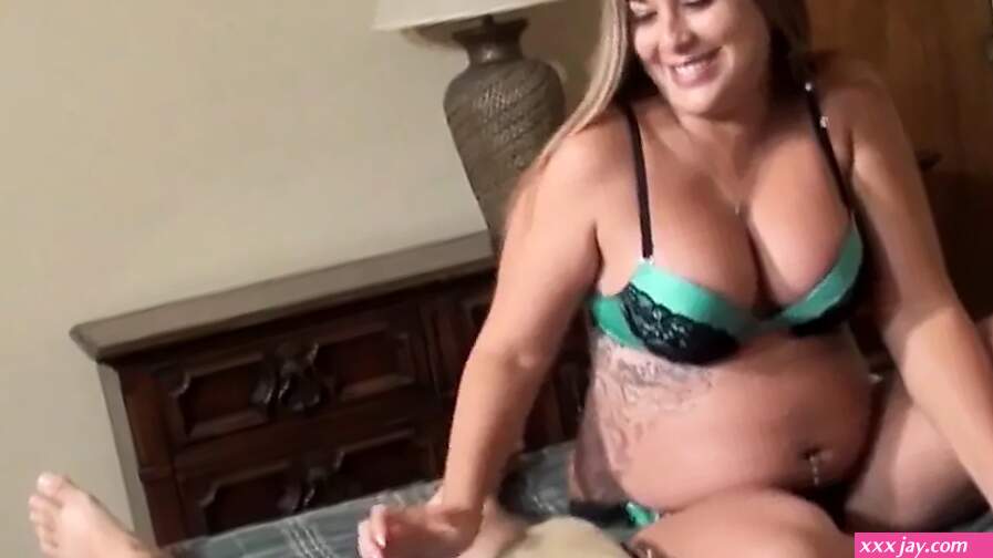 Hamil Porn Videos