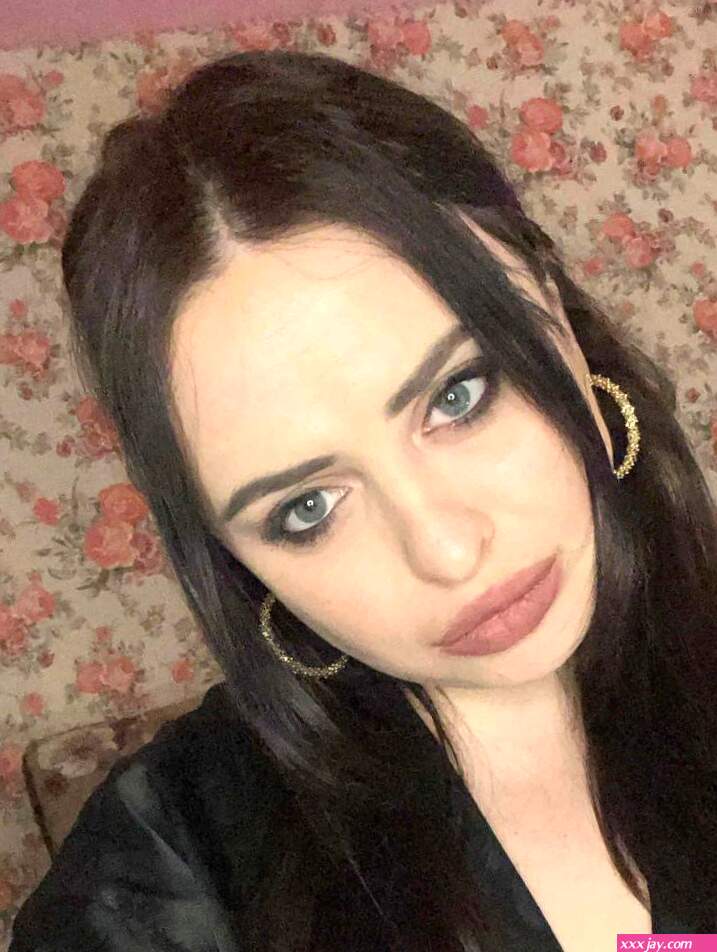 Katie Anal Addict Russian escort in Hong Kong