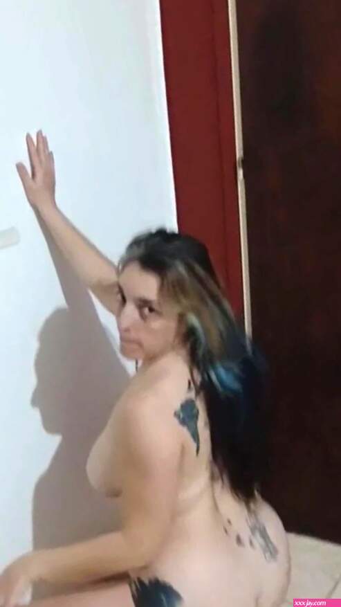 Sarah tonin onlyfans Porn Videos 6