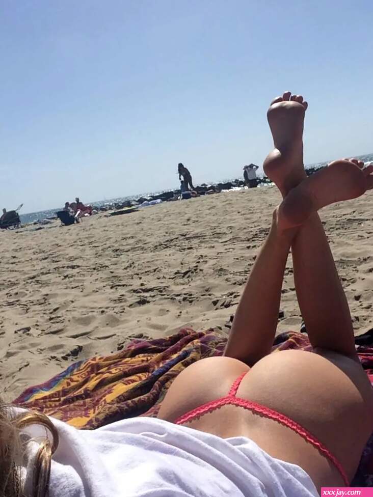Stella Maxwell