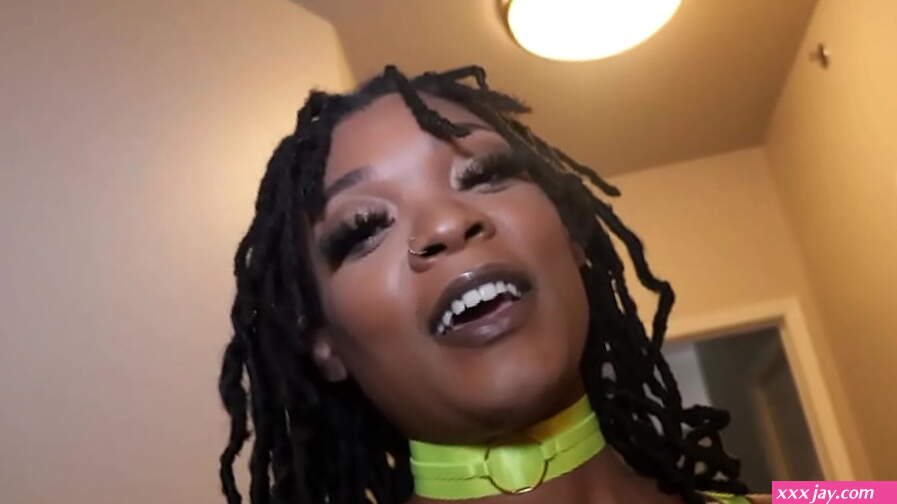 Taki tsunami slim thick pussy playing oral freak couple cameron congo