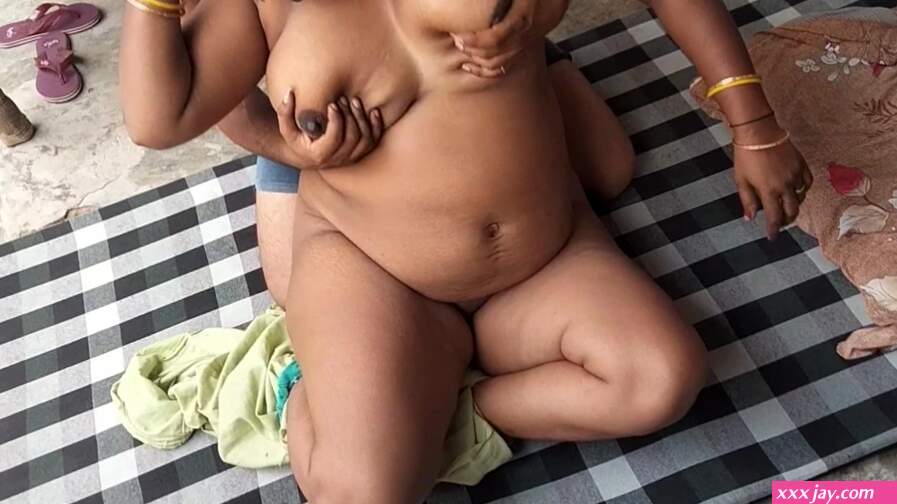 Short Indian Village Pussy Eating Porn Videos: Nude TikTok XXX Vertical Sex Reels