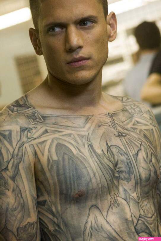 Birthday Boy Toy: Openly Gay Wentworth Millers Ass