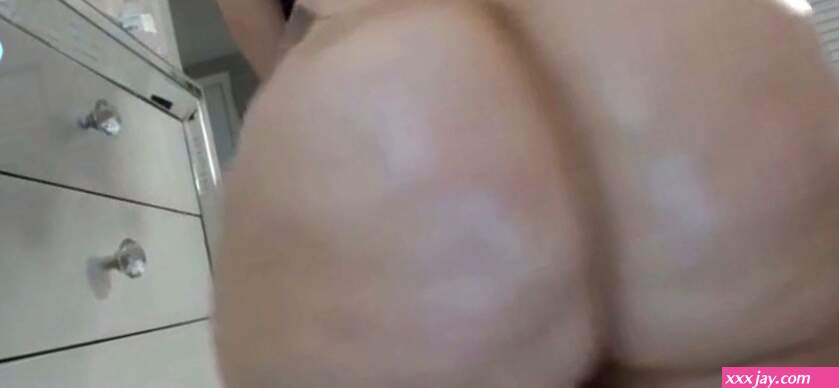 Bubble Butt JOI Porn