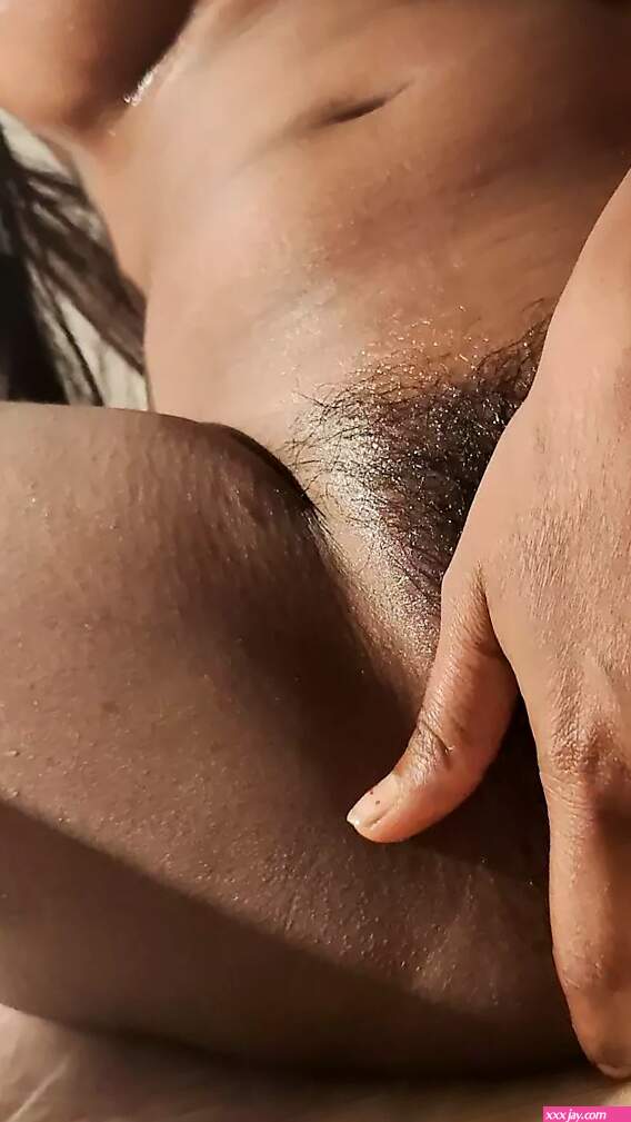 Free Girls Showing Pussy Porn Videos