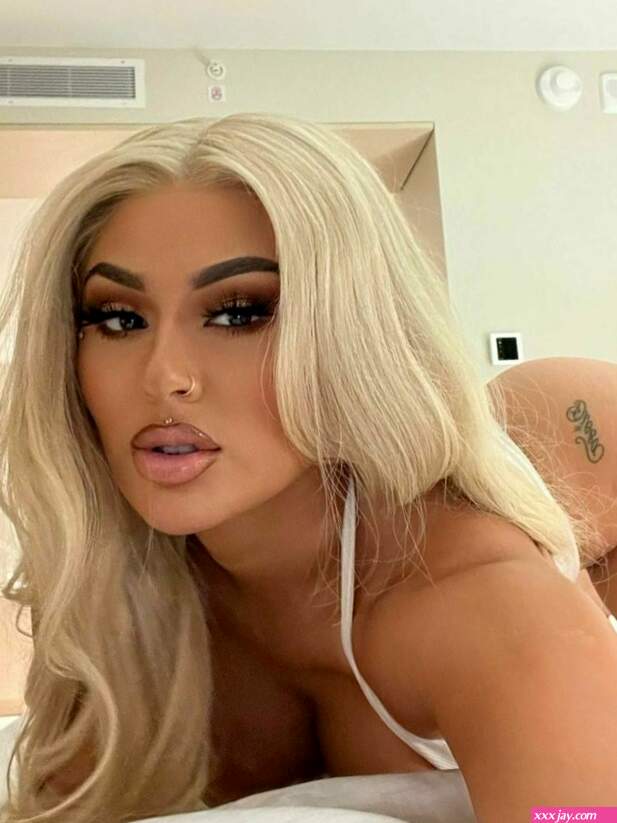 jenny69 jennysixtynine OnlyFans 13