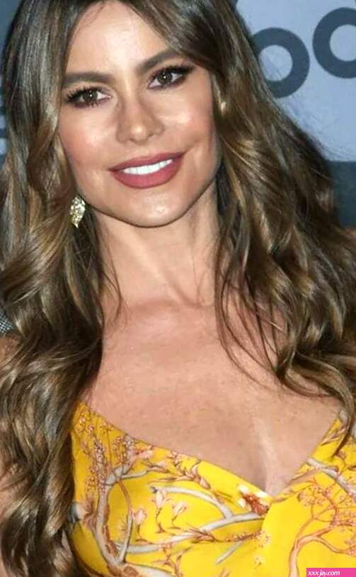 Sofia Vergara Nude Pics Porn and Sex Scenes 2024