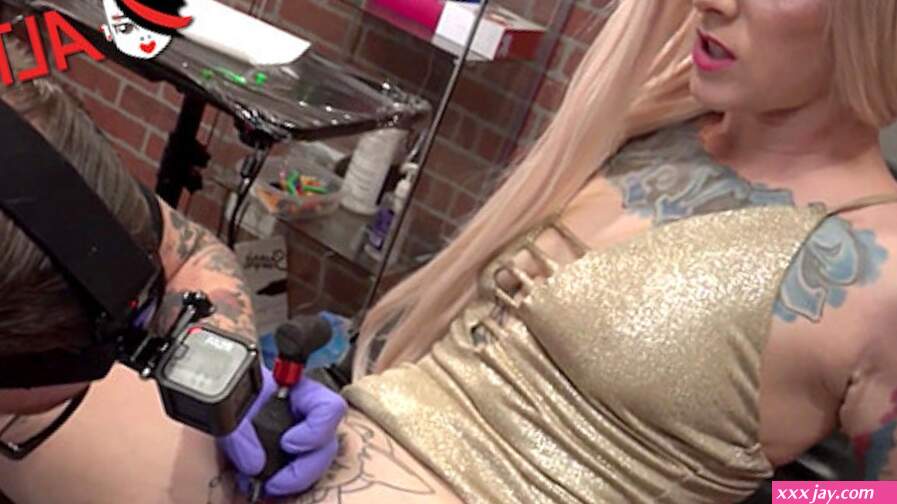 Inked up hottie Sully Savage has her clit tattooed