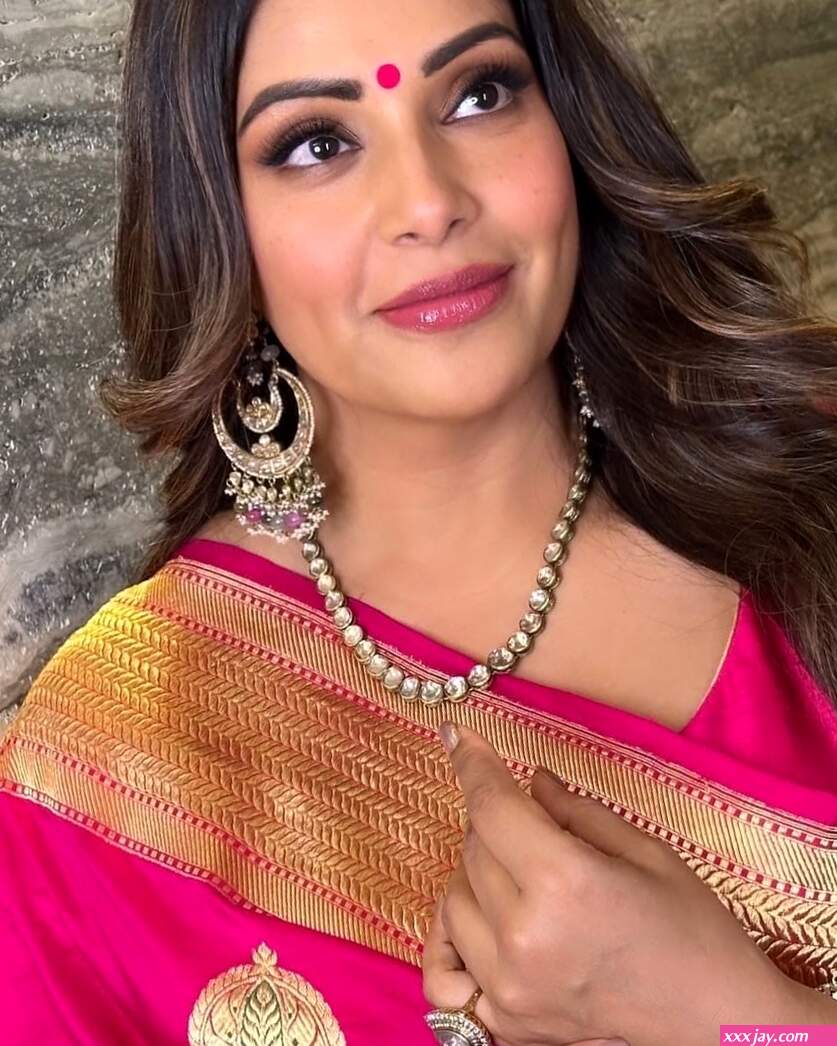 Bipasha Basu